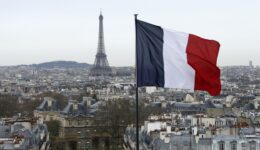 Fransa’da 27 vekil hükümeti Filistin devletini tanımaya çağırdı