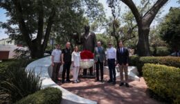TBMM Başkanı Kurtulmuş, Meksika’daki Atatürk Anıtı’nı ziyaret etti