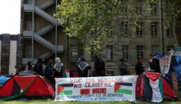 İngiltere’deki SOAS Üniversitesi de Filistin’e destek eylemlerine katıldı